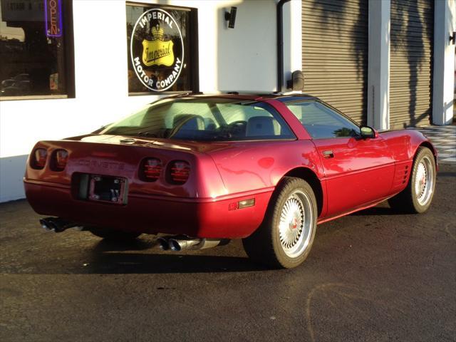 used 1992 Chevrolet Corvette car, priced at $8,995