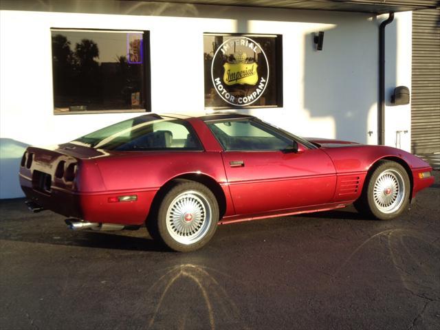 used 1992 Chevrolet Corvette car, priced at $8,995