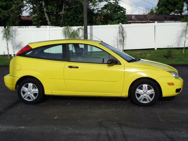 used 2005 Ford Focus car, priced at $3,495