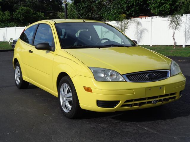 used 2005 Ford Focus car, priced at $3,495