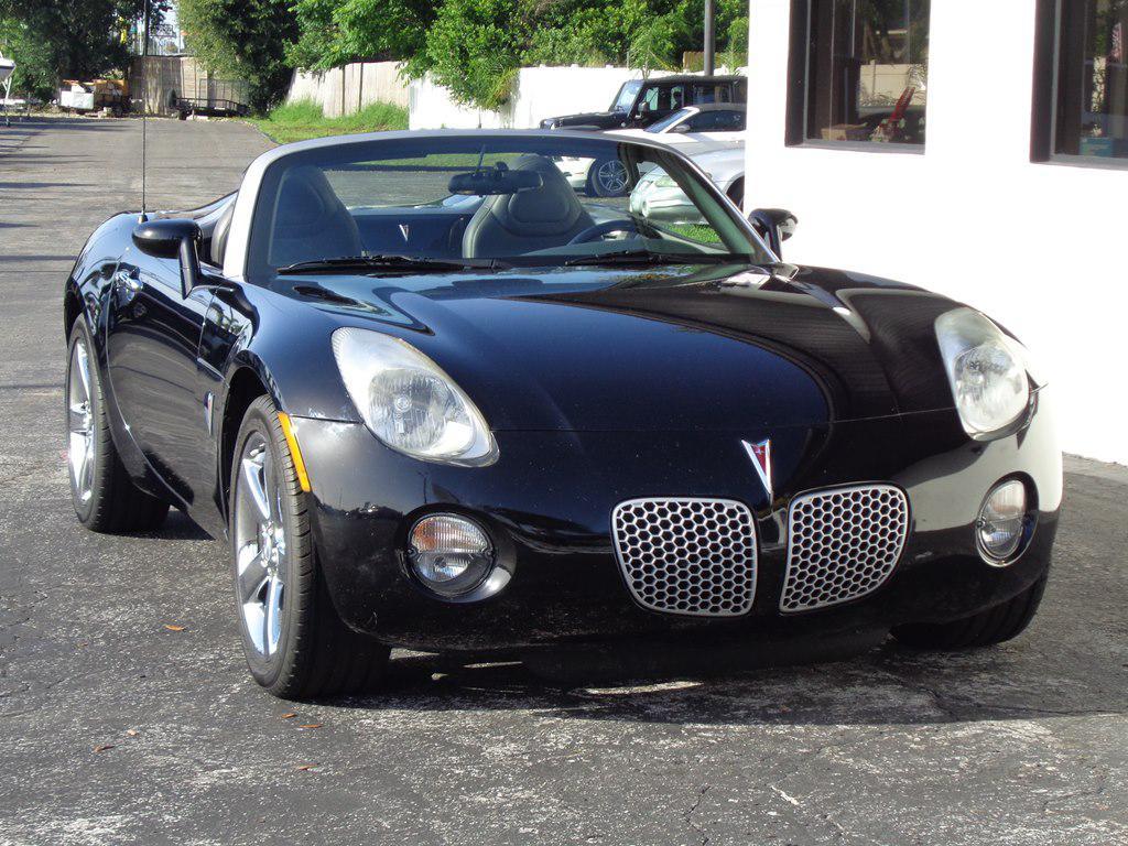 used 2007 Pontiac Solstice car, priced at $10,995