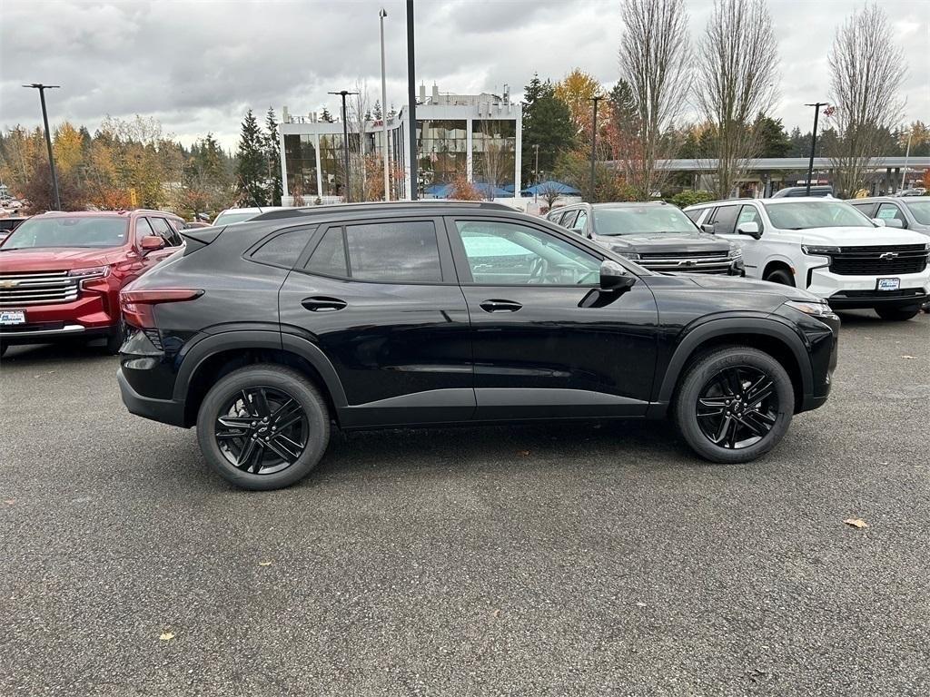 new 2025 Chevrolet Trax car, priced at $26,190