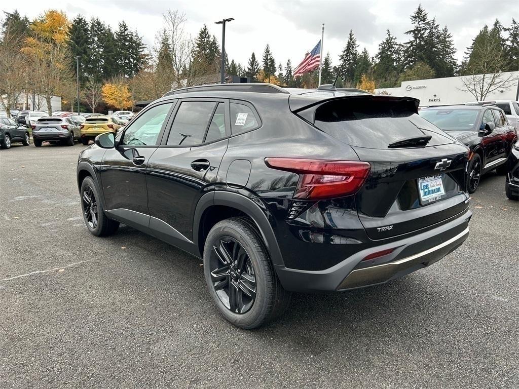 new 2025 Chevrolet Trax car, priced at $26,190