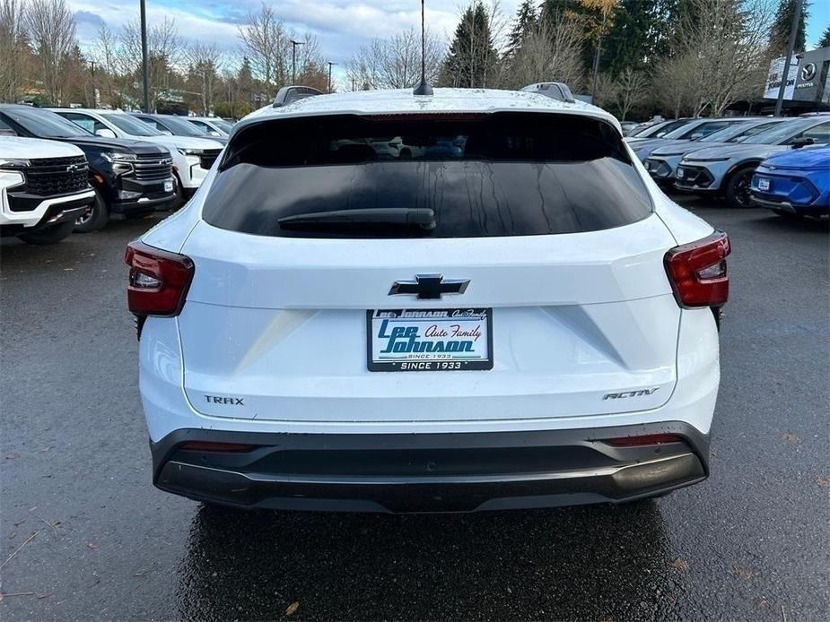 new 2025 Chevrolet Trax car, priced at $26,190