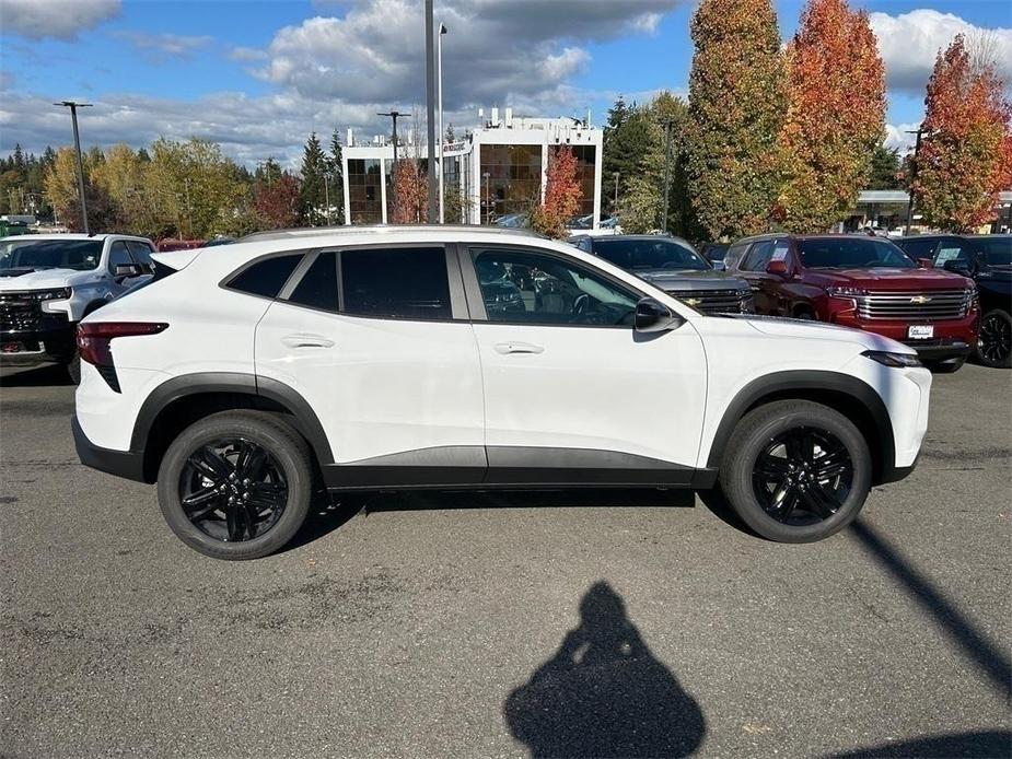 new 2025 Chevrolet Trax car, priced at $26,190