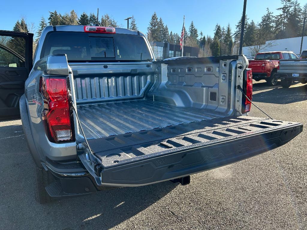 new 2025 Chevrolet Colorado car, priced at $42,645