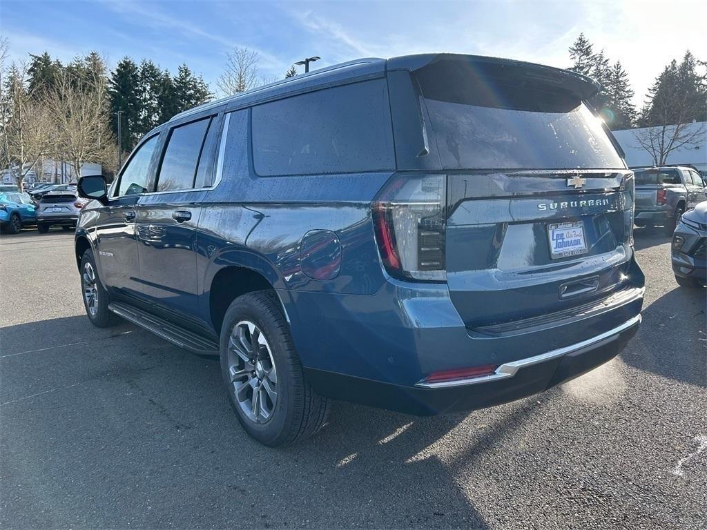 new 2025 Chevrolet Suburban car, priced at $74,075