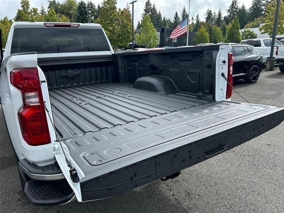 new 2025 Chevrolet Silverado 3500 car, priced at $72,015