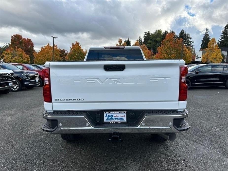 new 2025 Chevrolet Silverado 3500 car, priced at $66,400