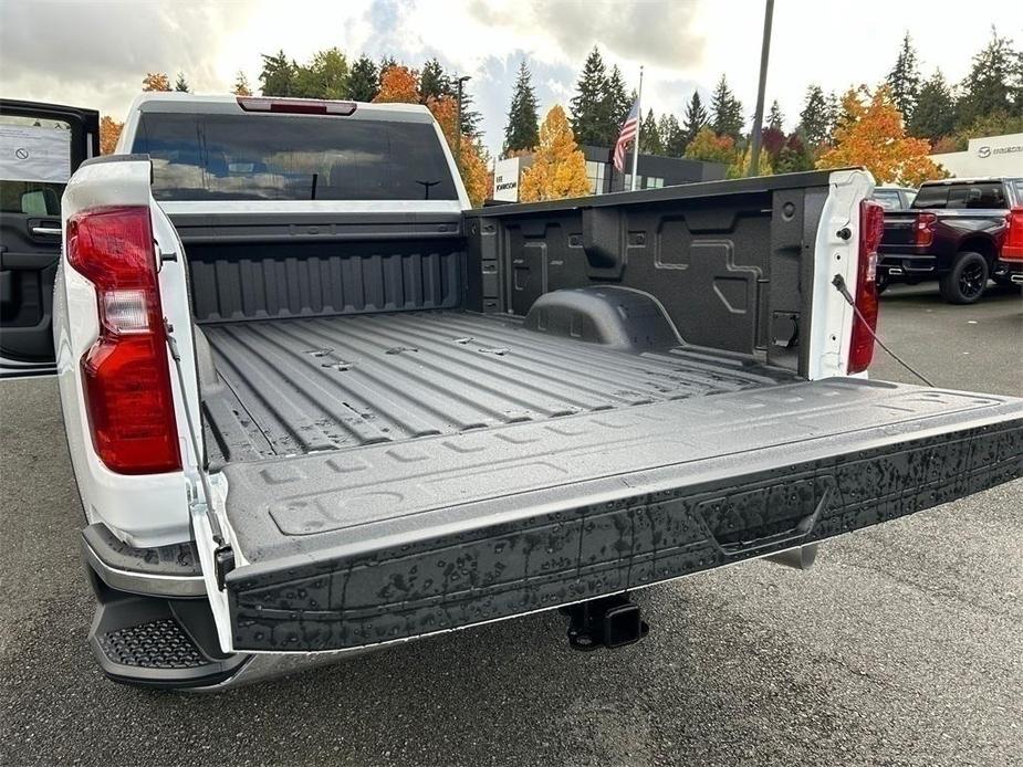 new 2025 Chevrolet Silverado 3500 car, priced at $66,400