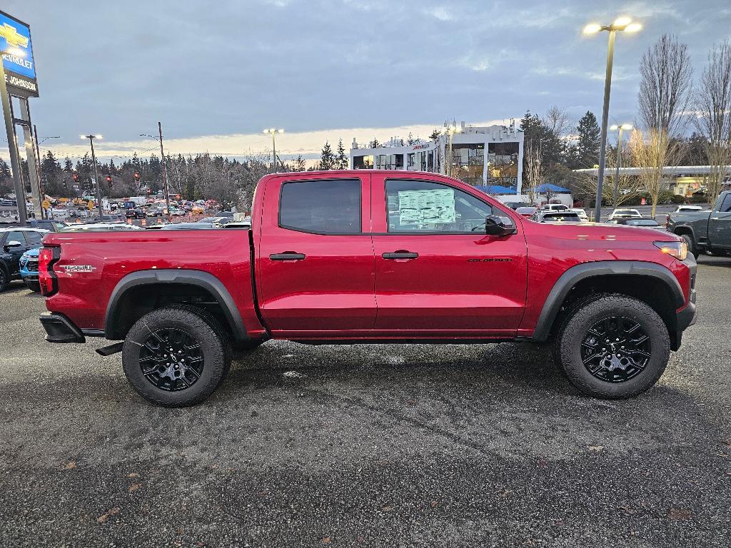 new 2024 Chevrolet Colorado car, priced at $42,627