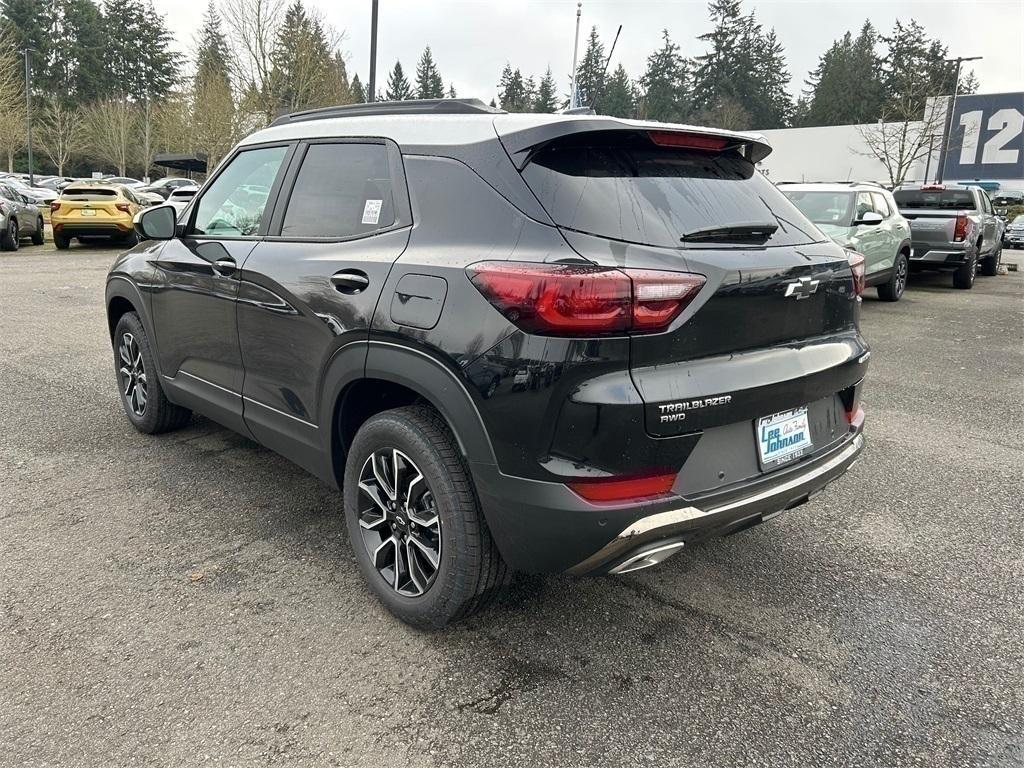 new 2025 Chevrolet TrailBlazer car, priced at $30,990