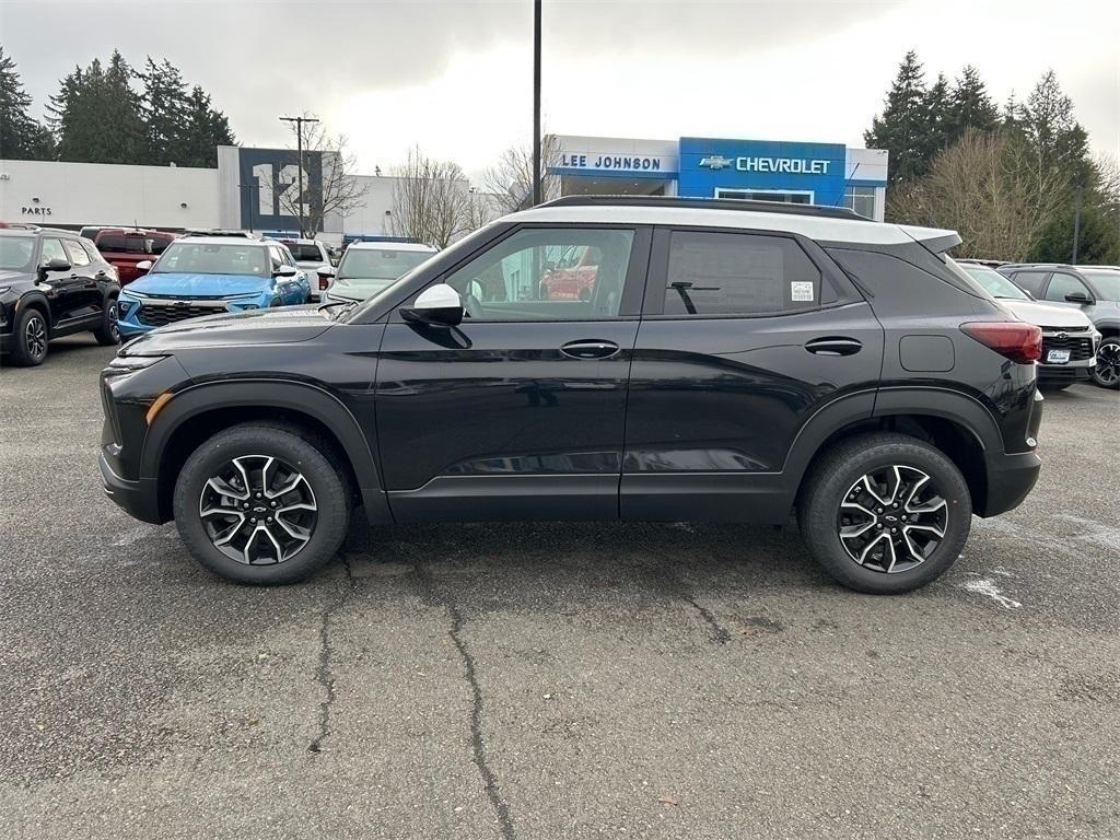 new 2025 Chevrolet TrailBlazer car, priced at $30,990