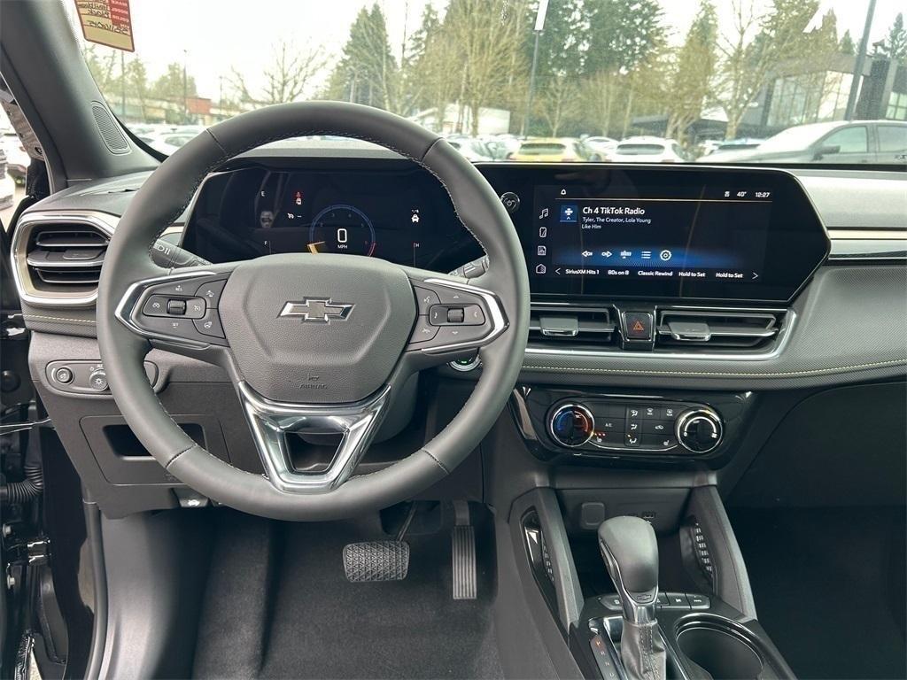 new 2025 Chevrolet TrailBlazer car, priced at $30,990