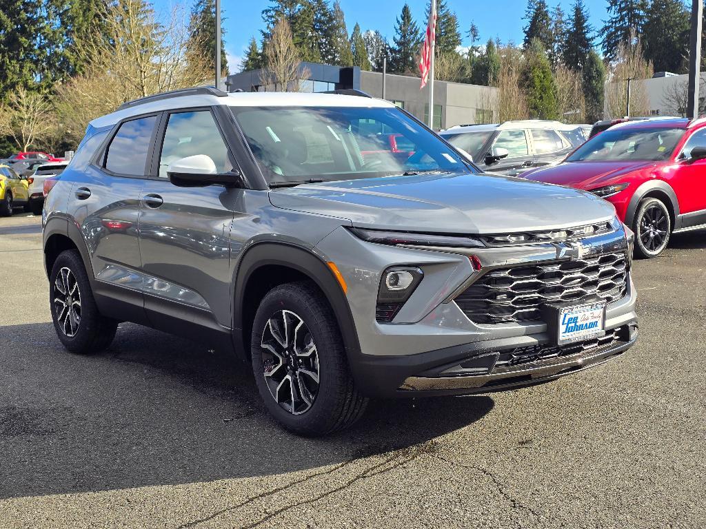 new 2025 Chevrolet TrailBlazer car, priced at $32,180