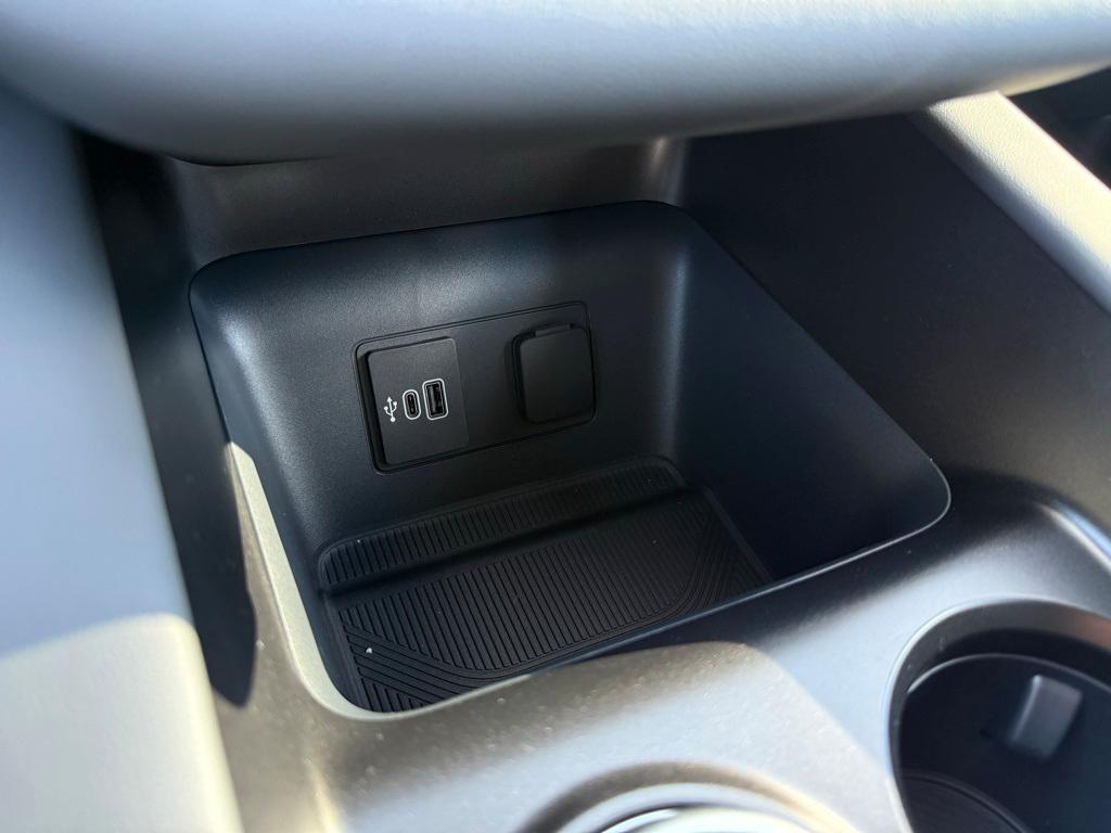 new 2026 Ford Explorer car, priced at $39,990