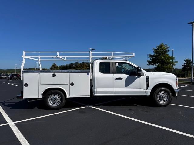 new 2024 Ford F-250 car, priced at $58,795