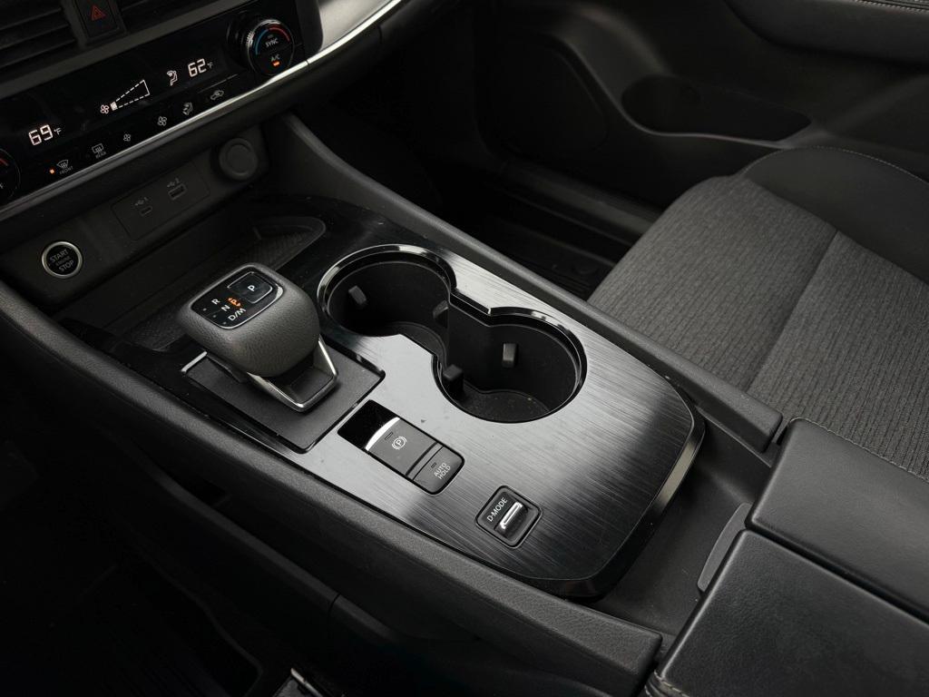 used 2023 Nissan Rogue car, priced at $18,984