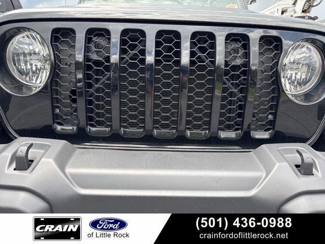 used 2023 Jeep Gladiator car, priced at $33,500