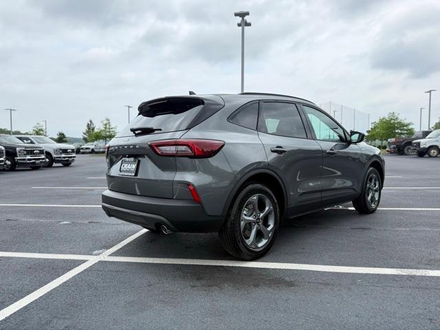 new 2025 Ford Escape car, priced at $29,898