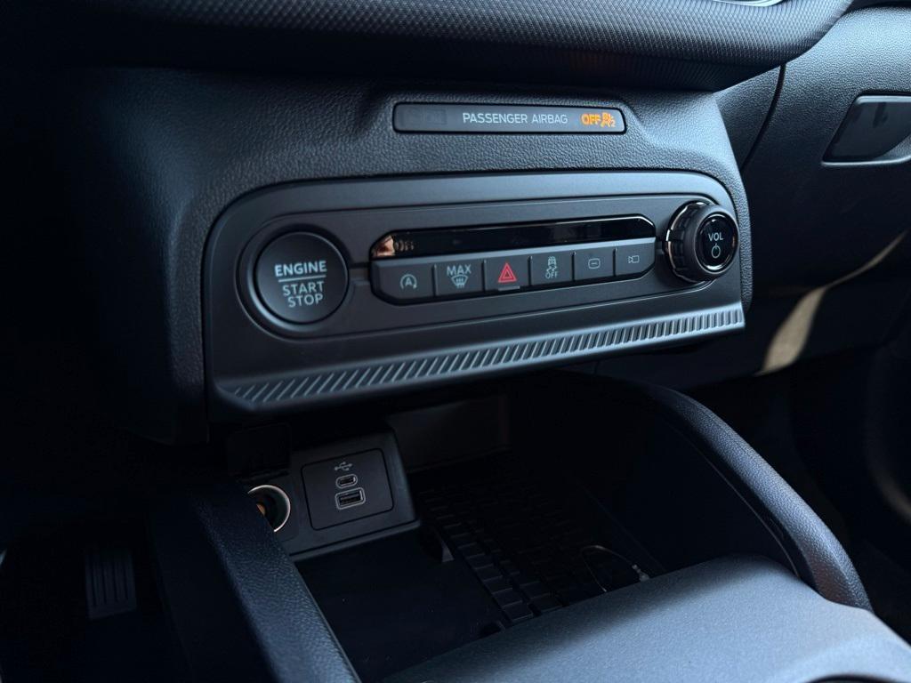 new 2025 Ford Bronco Sport car, priced at $30,290