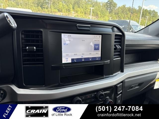 new 2025 Ford F-250 car, priced at $48,990