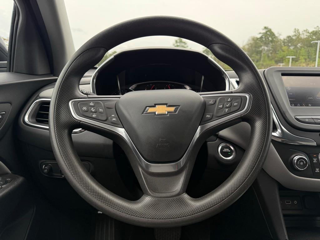 used 2023 Chevrolet Equinox car, priced at $19,595