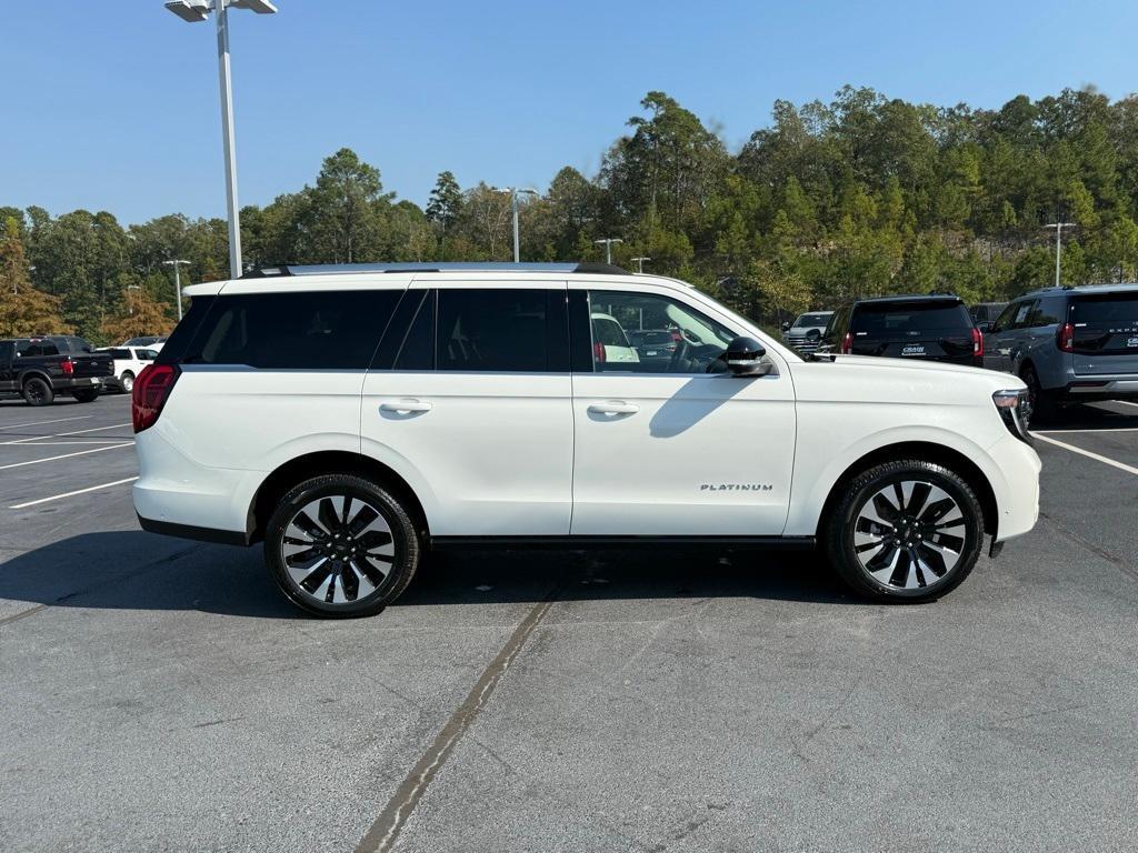 new 2025 Ford Expedition car, priced at $87,490