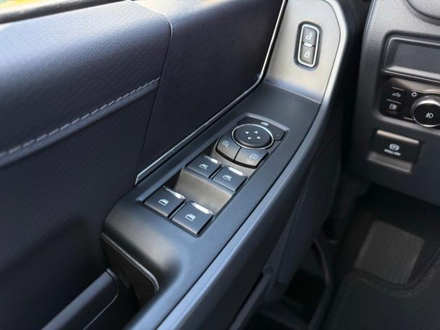 new 2025 Ford F-150 car, priced at $57,304