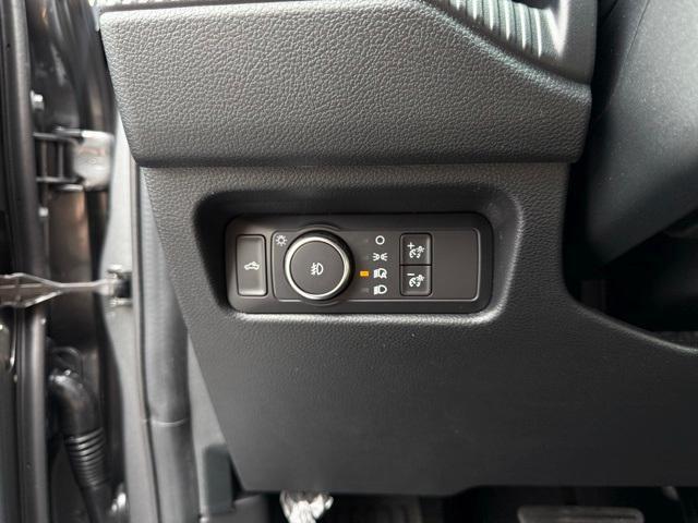 new 2025 Ford Ranger car, priced at $37,861