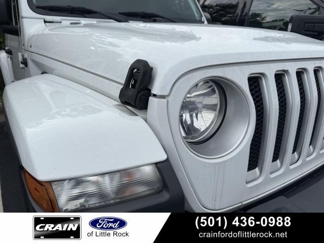 used 2019 Jeep Wrangler Unlimited car, priced at $28,437