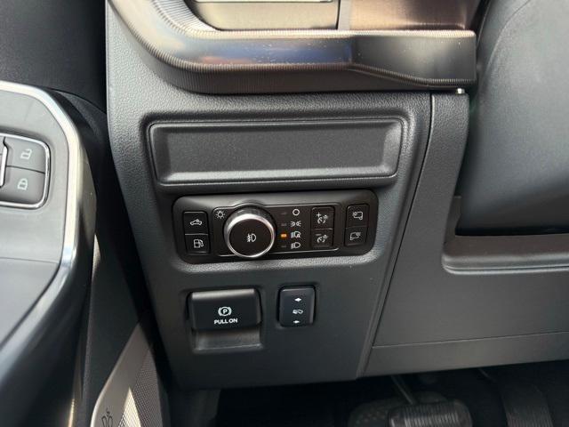 new 2025 Ford F-150 car, priced at $75,990