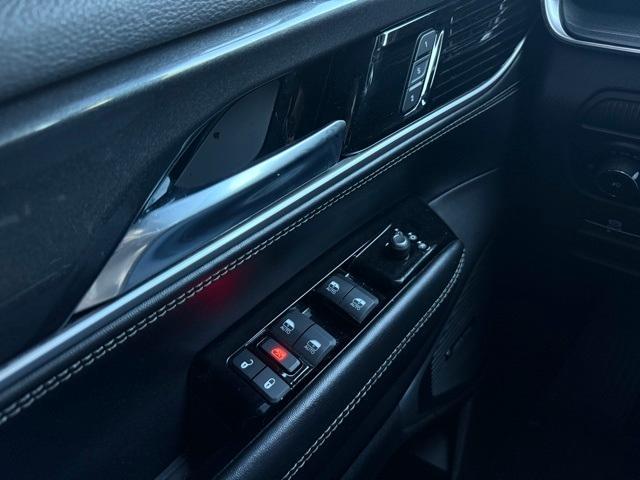 used 2022 Jeep Wagoneer car, priced at $38,569