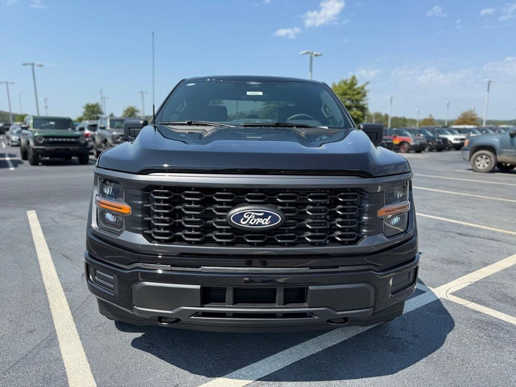 new 2025 Ford F-150 car, priced at $49,090