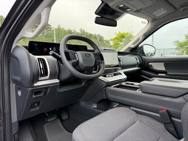 new 2025 Ford Expedition car, priced at $64,190
