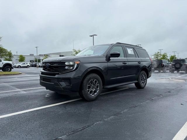 new 2025 Ford Expedition car, priced at $64,190