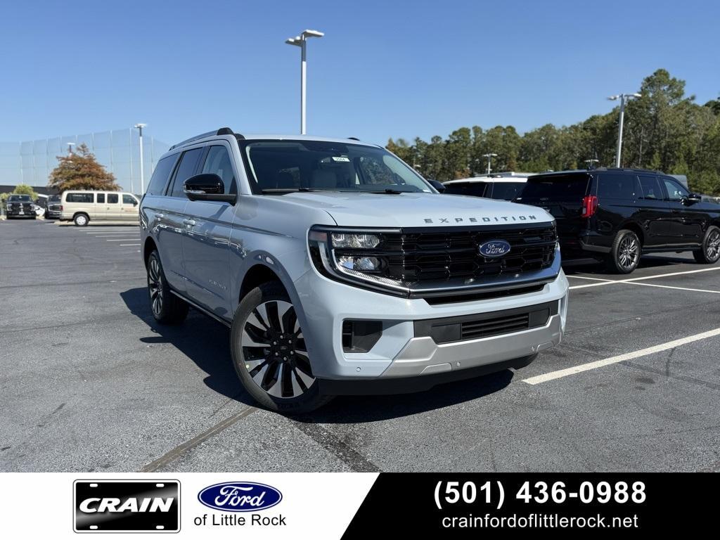 new 2025 Ford Expedition car, priced at $86,590