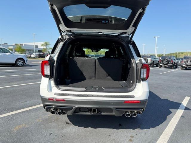 new 2025 Ford Explorer car, priced at $54,370