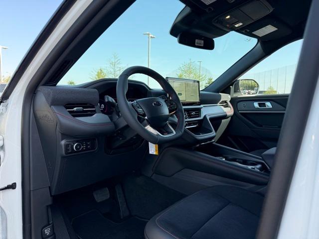 new 2025 Ford Explorer car, priced at $54,370
