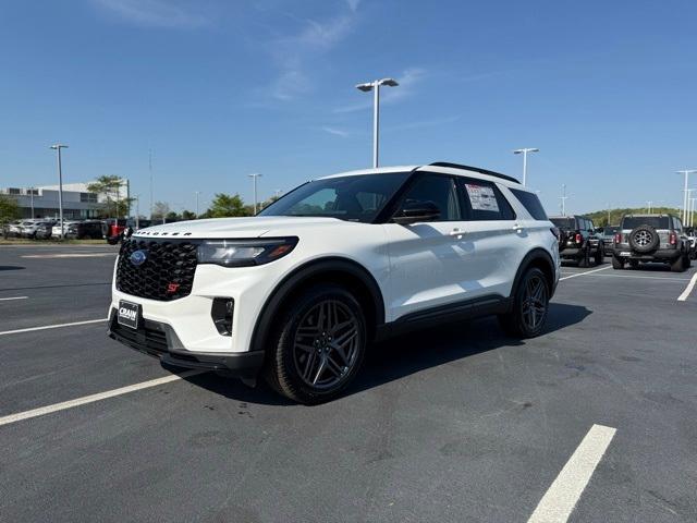 new 2025 Ford Explorer car, priced at $54,370