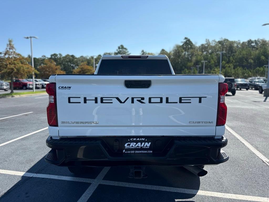 used 2024 Chevrolet Silverado 2500 car, priced at $46,995