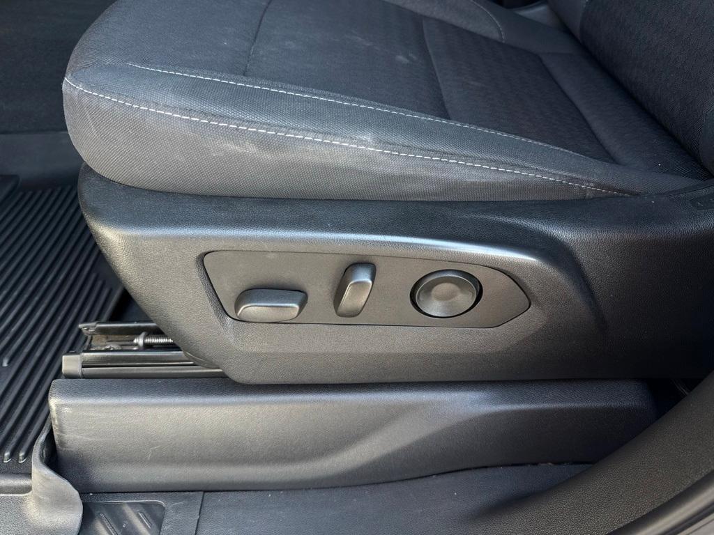 used 2024 Chevrolet Silverado 2500 car, priced at $46,995