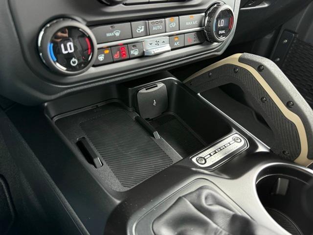 new 2025 Ford Bronco car, priced at $60,325