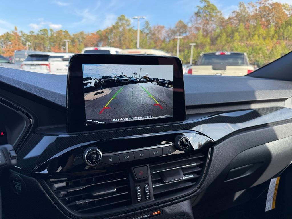 new 2026 Ford Escape car, priced at $32,090