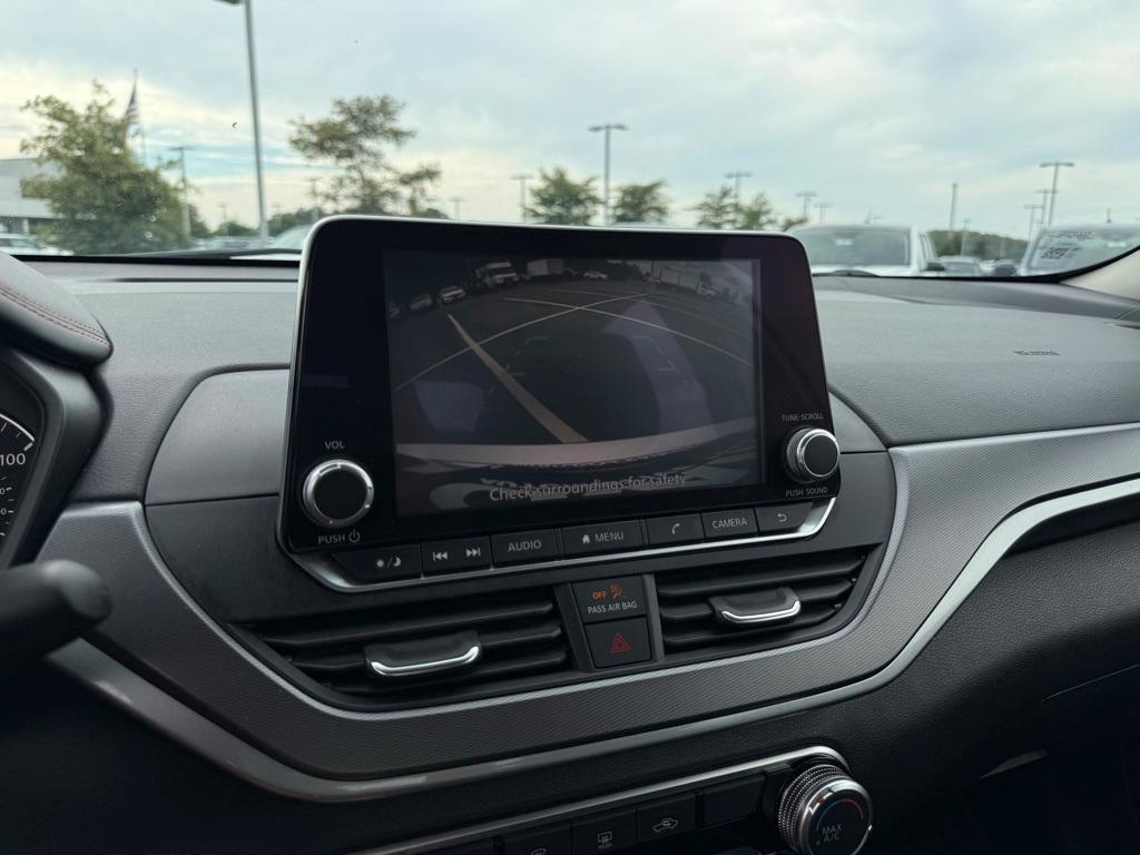 used 2024 Nissan Altima car, priced at $20,454