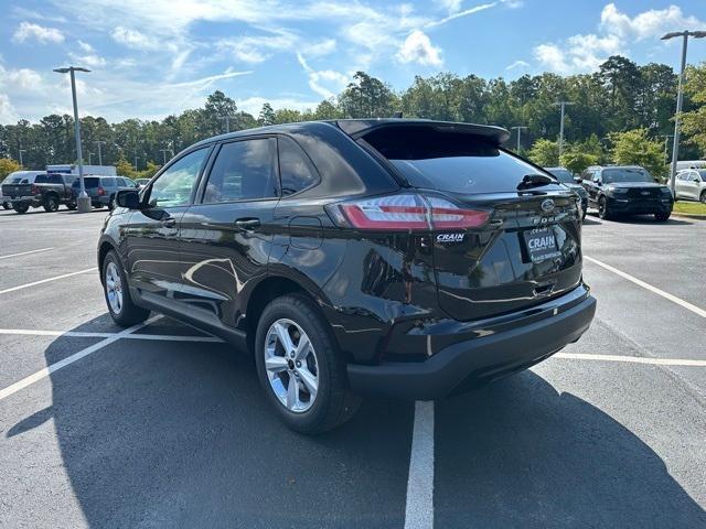 new 2024 Ford Edge car, priced at $30,860