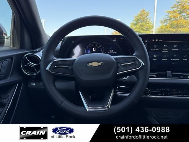 used 2025 Chevrolet Equinox car, priced at $27,506