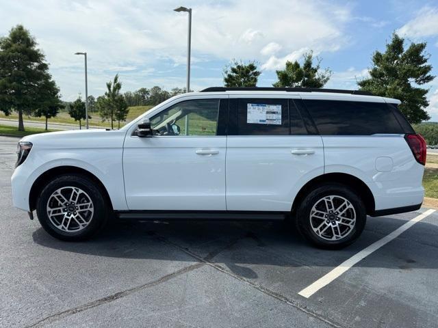 new 2025 Ford Expedition car, priced at $70,990