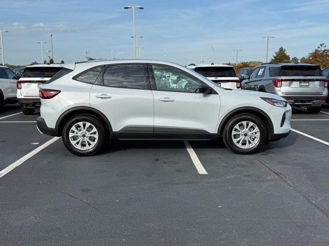 new 2025 Ford Escape car, priced at $30,684