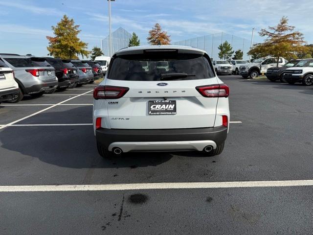 new 2025 Ford Escape car, priced at $30,684